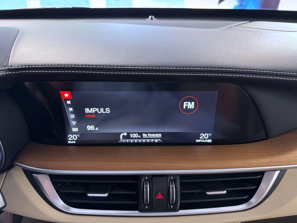 Alfa Romeo Stelvio 2.0 T 200k AT8 ZF Q4 4x4 Super, reg. 04/2019