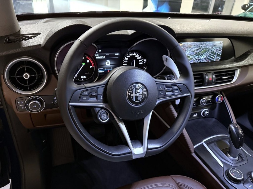 Alfa Romeo Stelvio 2.0 T 200k AT8 ZF Q4 4x4 Super