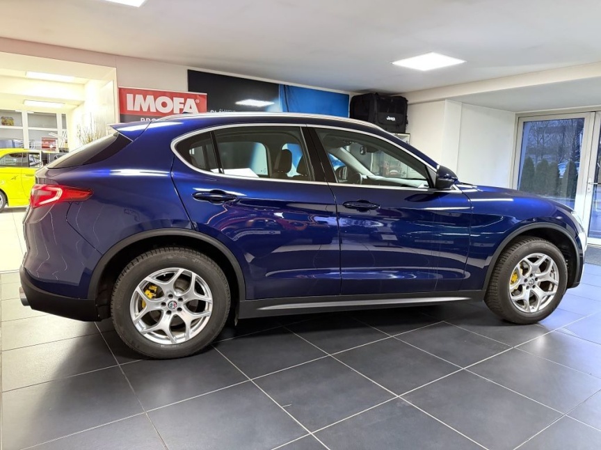 Alfa Romeo Stelvio 2.0 T 200k AT8 ZF Q4 4x4 Super