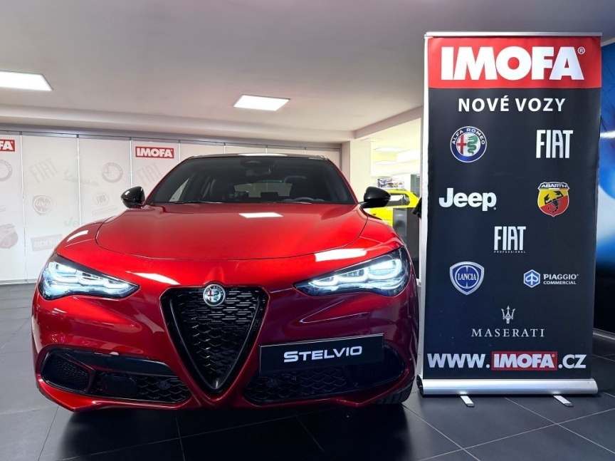 Alfa Romeo Stelvio 2.0 T 280k AT8 ZF Q4 4x4 Intensa *196*