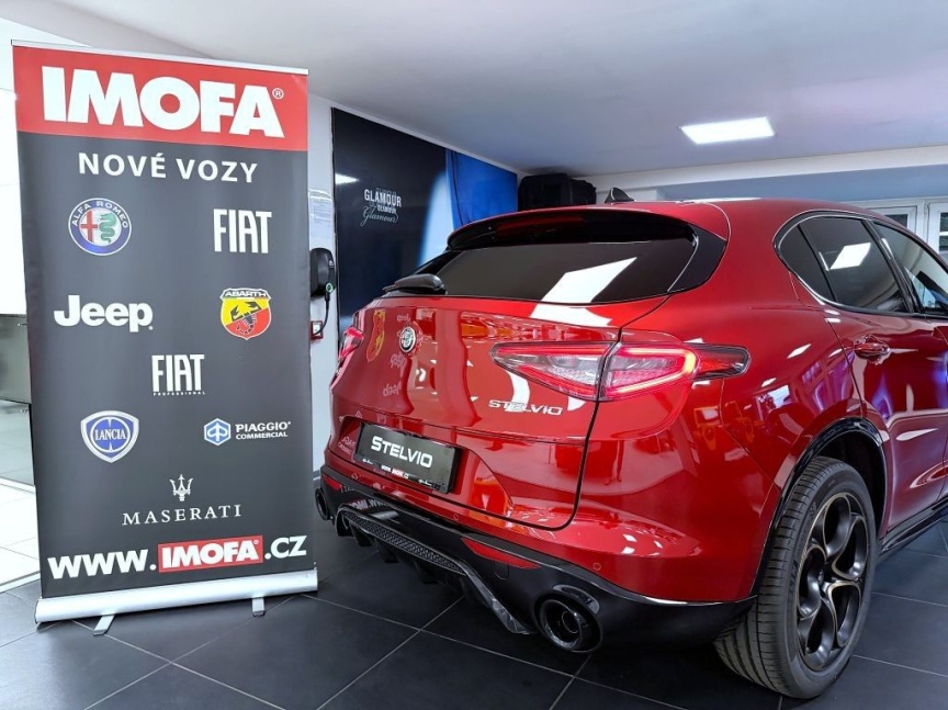 Alfa Romeo Stelvio 2.0 T 280k AT8 ZF Q4 4x4 Intensa *196*