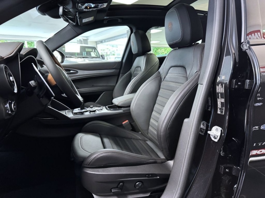 Alfa Romeo Stelvio 2.0 T 280k AT8 ZF Q4 4x4 Intensa *576*