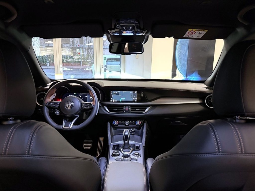 Alfa Romeo Stelvio 2.0 T 280k AT8 ZF Q4 4x4 Intensa *856*