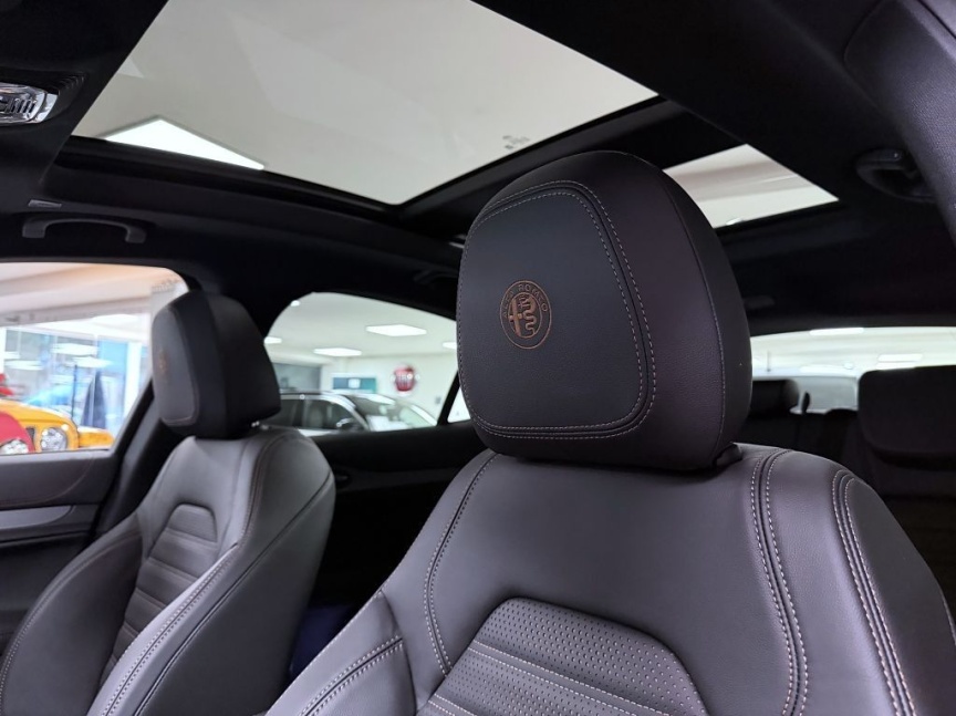Alfa Romeo Stelvio 2.0 T 280k AT8 ZF Q4 4x4 Intensa *895*