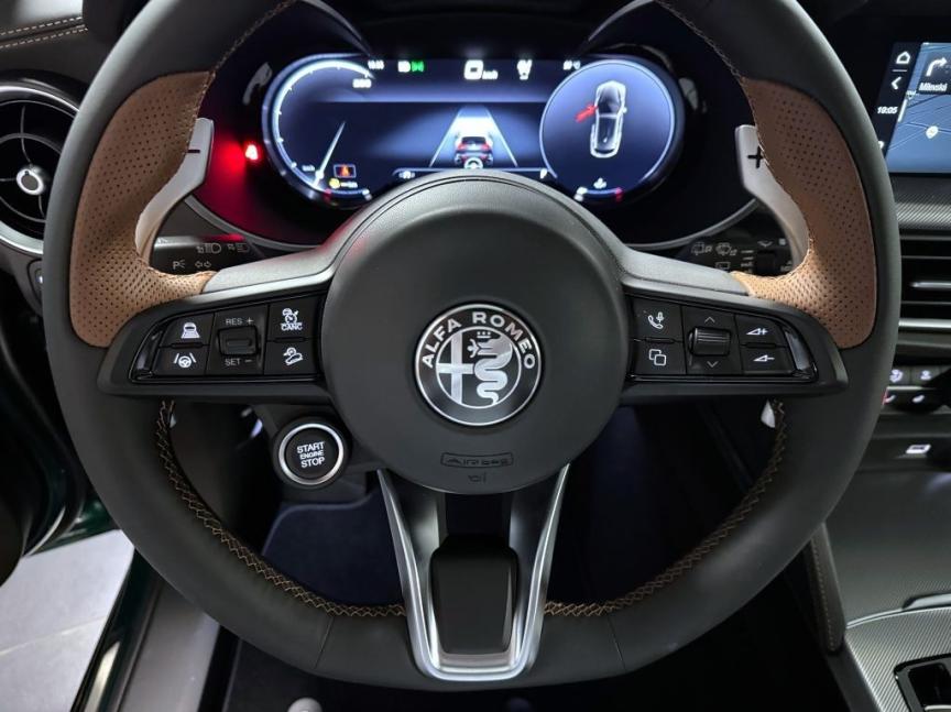 Alfa Romeo Stelvio 2.0 T 280k AT8 ZF Q4 4x4 Intensa *o288,o505*