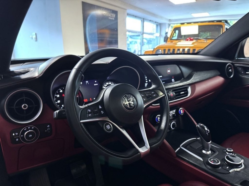 Alfa Romeo Stelvio 2.0 T 280k AT8 ZF Q4 4x4 Super