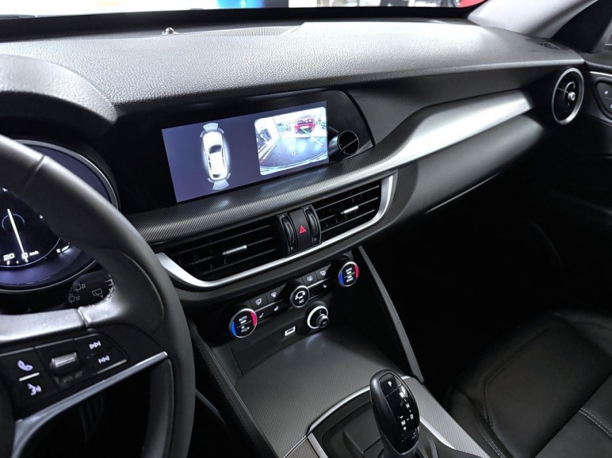 Alfa Romeo Stelvio 2.0 T 280k AT8 ZF Q4 4x4 Super