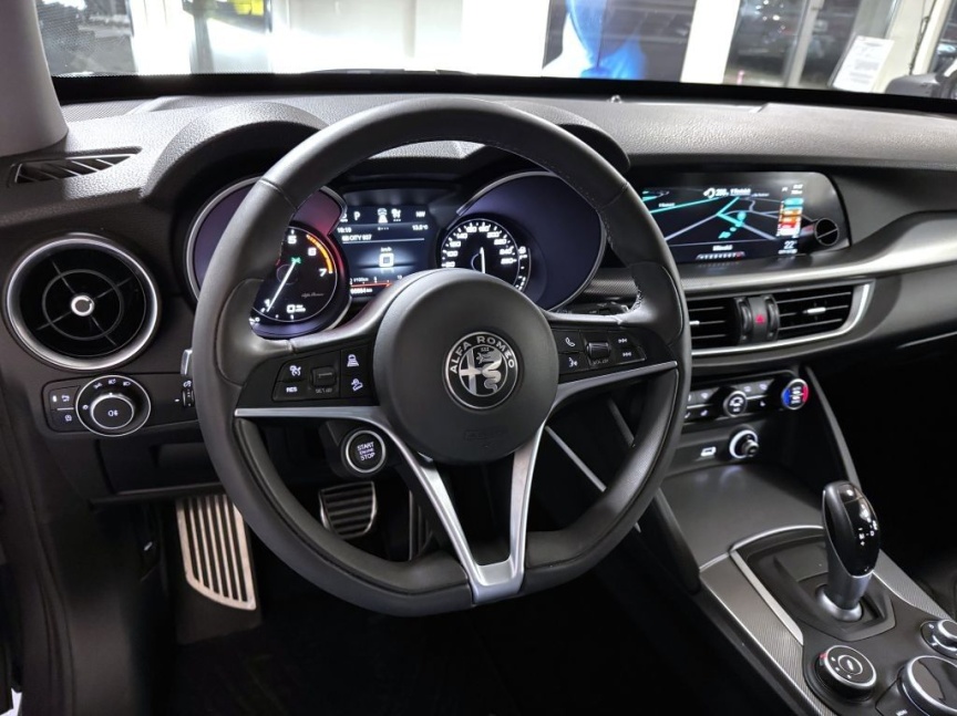 Alfa Romeo Stelvio 2.0 T 280k AT8 ZF Q4 4x4 Super