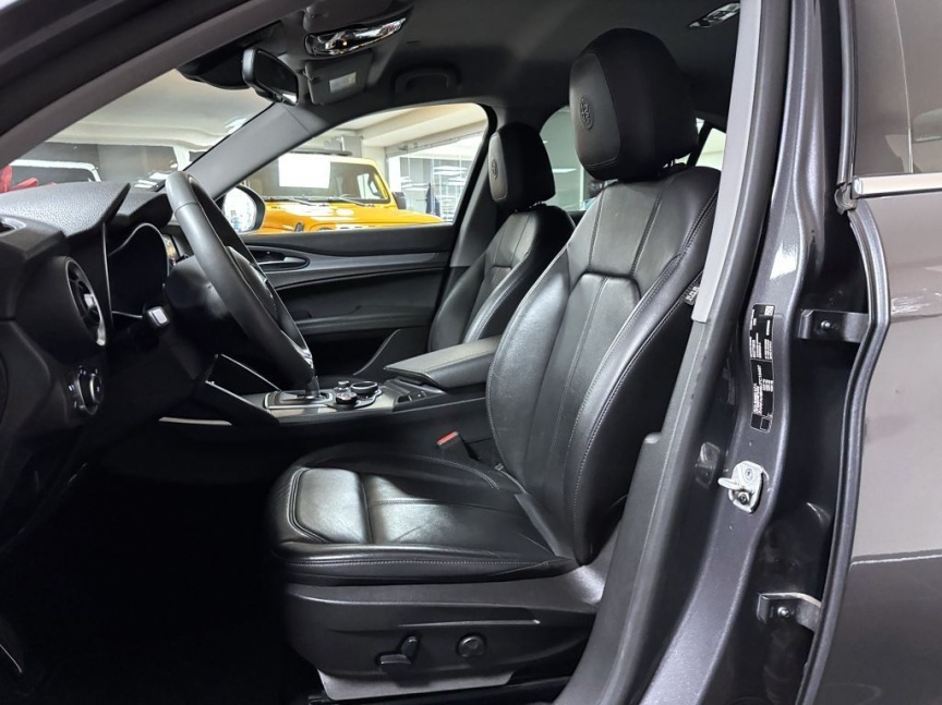 Alfa Romeo Stelvio 2.0 T 280k AT8 ZF Q4 4x4 Super