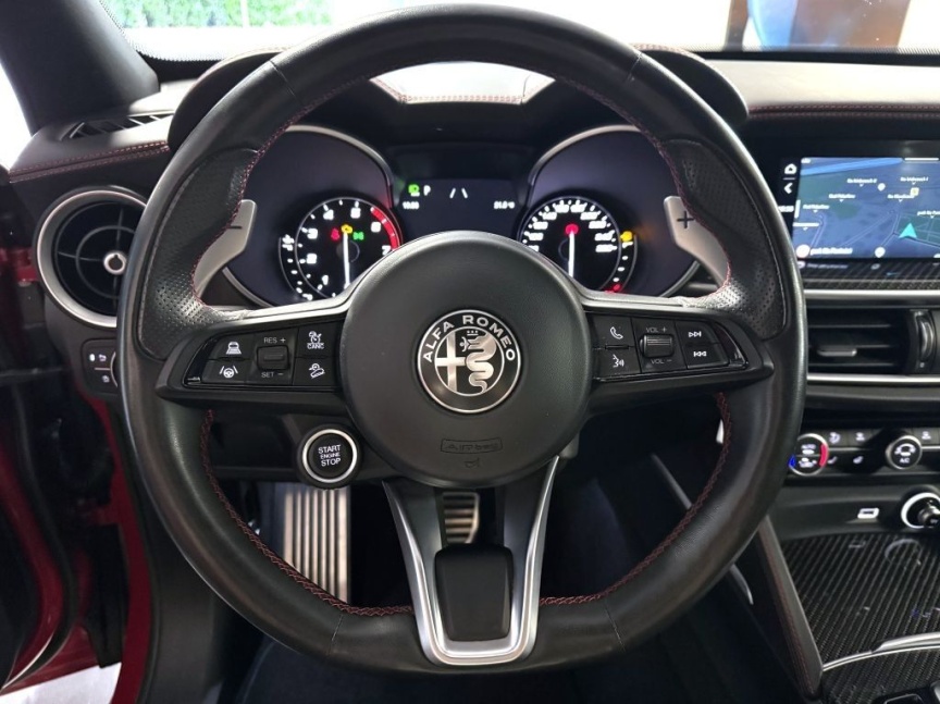 Alfa Romeo Stelvio 2.0 T 280k AT8 ZF Q4 4x4 Veloce TI