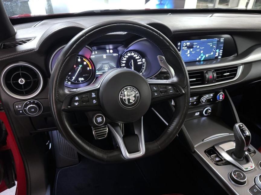 Alfa Romeo Stelvio 2.0 T 280k AT8 ZF Q4 4x4 Veloce