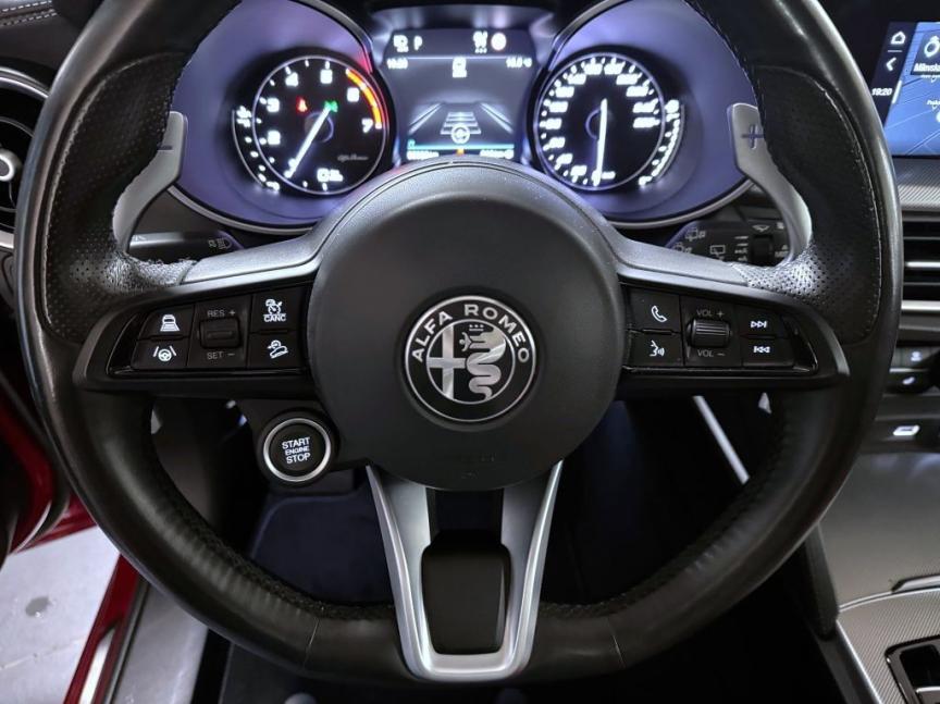 Alfa Romeo Stelvio 2.0 T 280k AT8 ZF Q4 4x4 Veloce