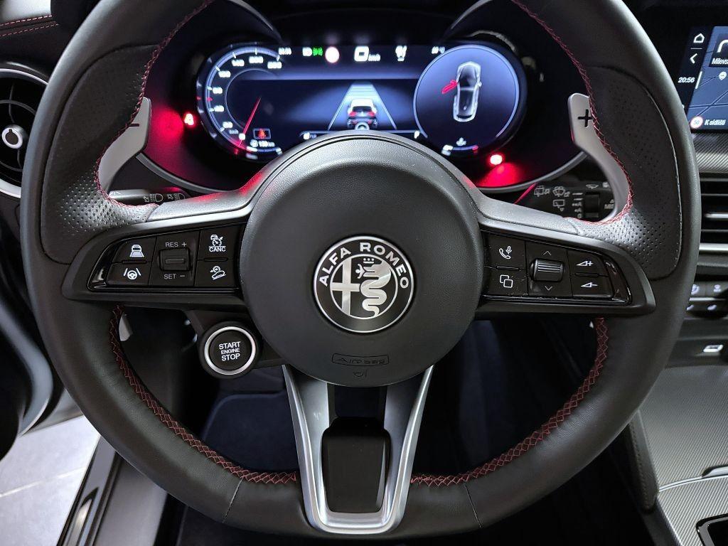 Alfa Romeo Stelvio 2.0T 280k AT8 ZF Q4 4x4 Competizione, reg. 06/2023