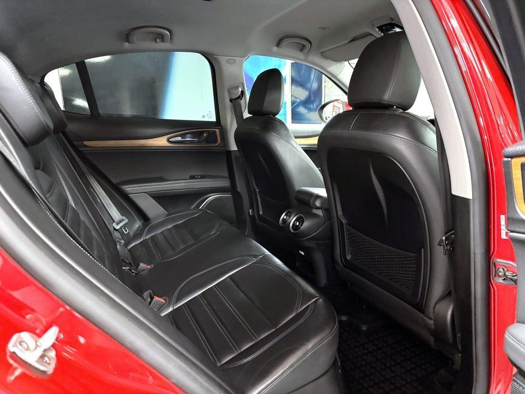 Alfa Romeo Stelvio 2.0T 280k AT8 ZF Q4 4x4 First Edition, reg. 09/2017