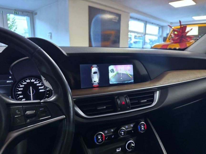 Alfa Romeo Stelvio 2.0T 280k AT8 ZF Q4 4x4 First Edition