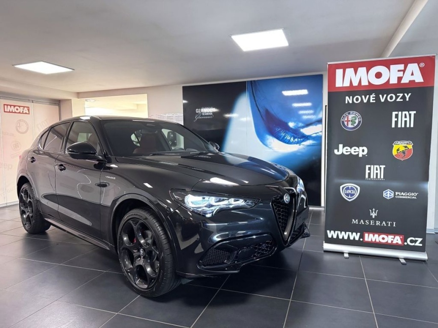 Alfa Romeo Stelvio 2.0T 280k AT8 ZF Q4 4x4 Veloce *349 m*