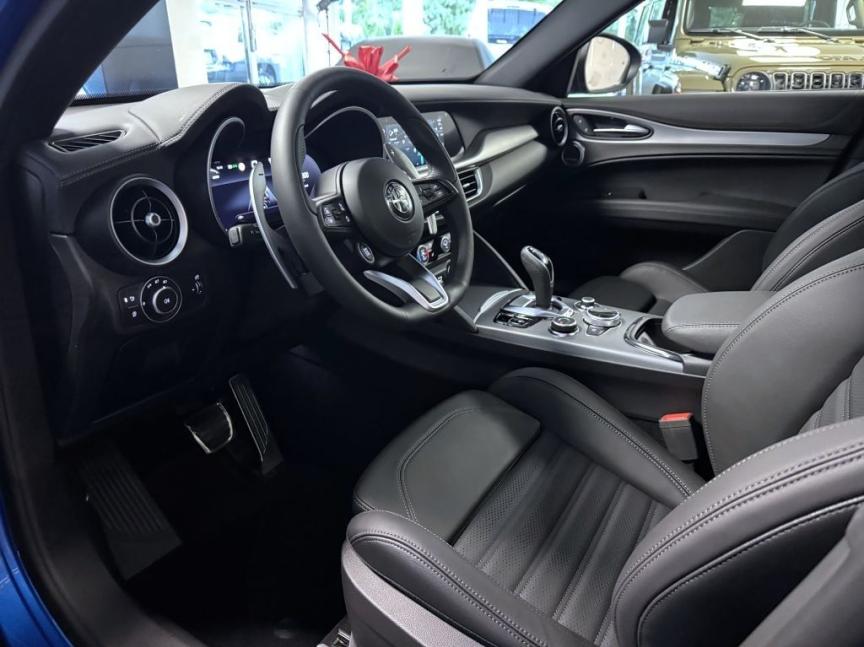 Alfa Romeo Stelvio 2.0T 280k AT8 ZF Q4 4x4 Veloce *691* k