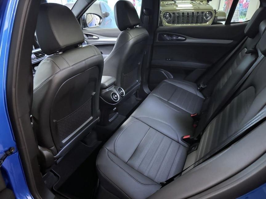Alfa Romeo Stelvio 2.0T 280k AT8 ZF Q4 4x4 Veloce *691* k