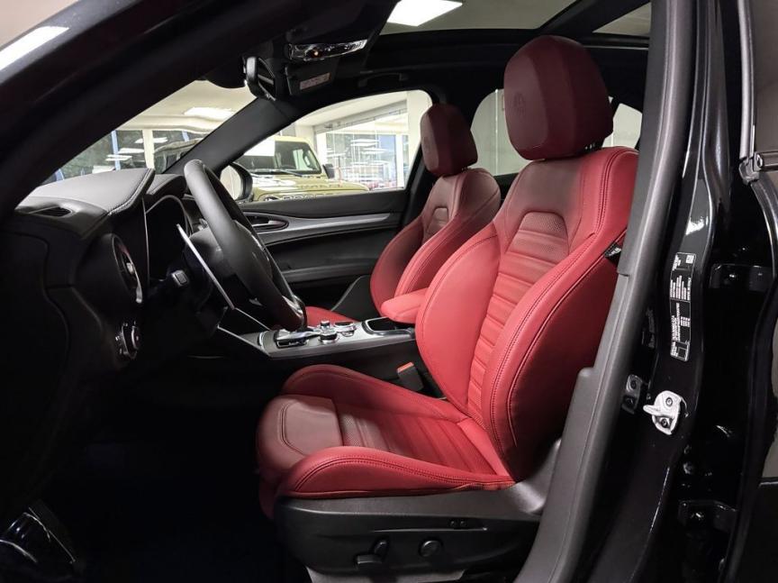 Alfa Romeo Stelvio 2.0T 280k AT8 ZF Q4 4x4 Veloce *762* k