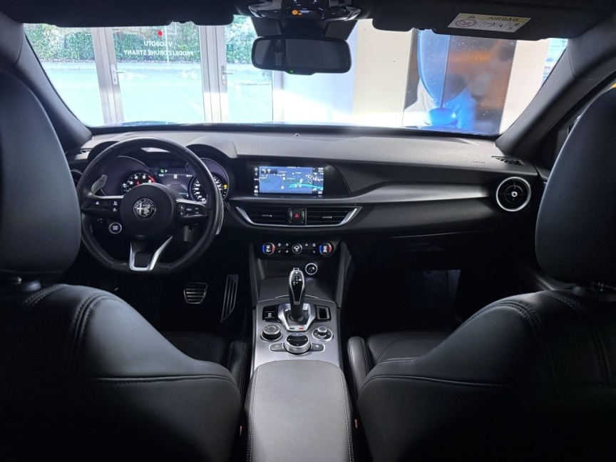 Alfa Romeo Stelvio 2.0T 280k AT8 ZF Q4 4x4 Veloce