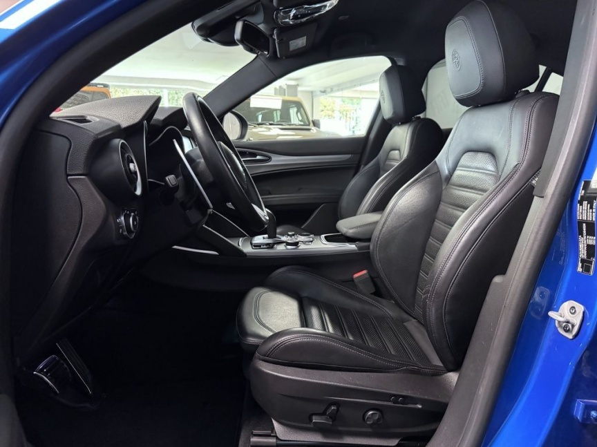 Alfa Romeo Stelvio 2.0T 280k AT8 ZF Q4 4x4 Veloce