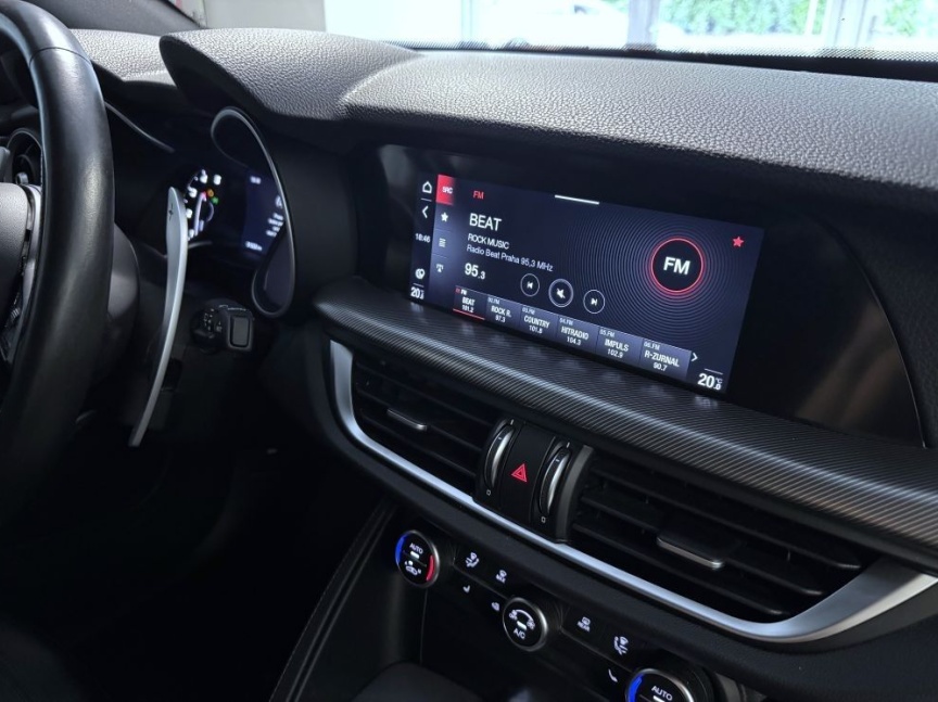 Alfa Romeo Stelvio 2.0T 280k AT8 ZF Q4 4x4 Veloce