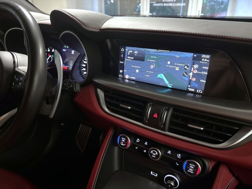 Alfa Romeo Stelvio 2.0T 280k AT8 ZF Q4 4x4 Veloce
