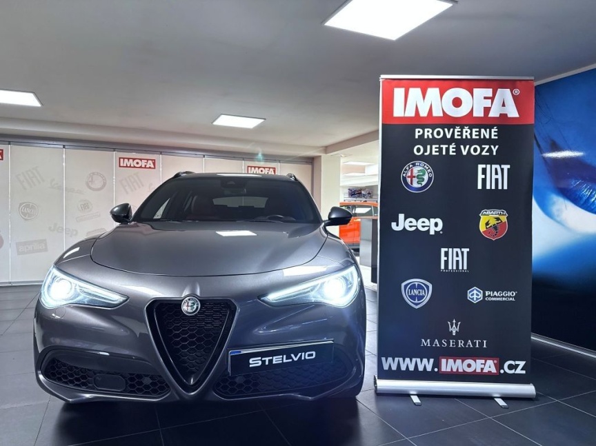 Alfa Romeo Stelvio 2.0T 280k AT8 ZF Q4 4x4 Veloce