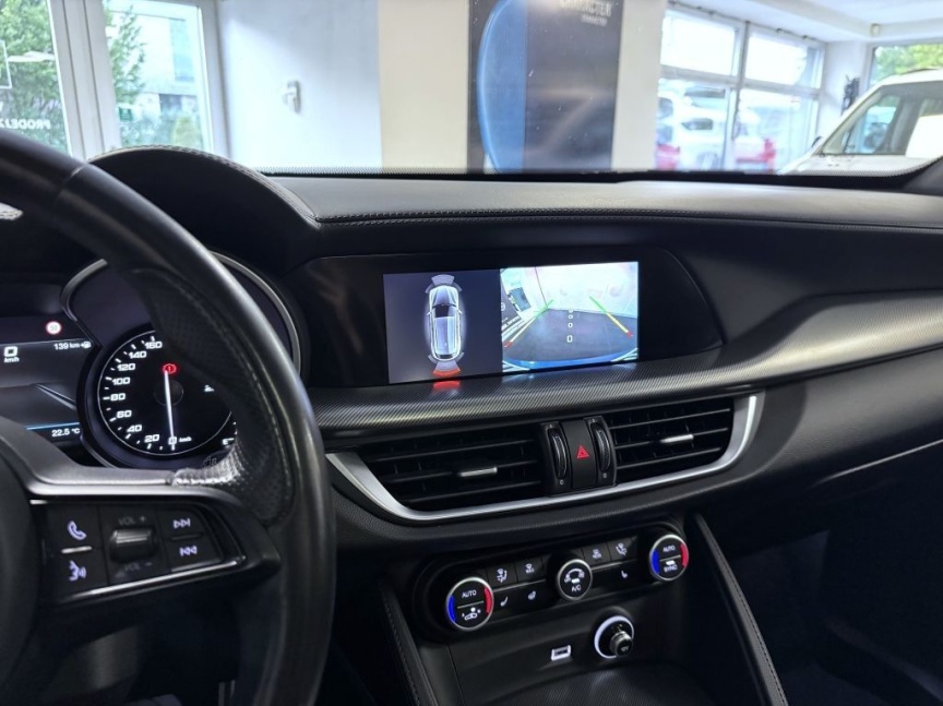Alfa Romeo Stelvio 2.0T 280k AT8 ZF Q4 4x4 Veloce