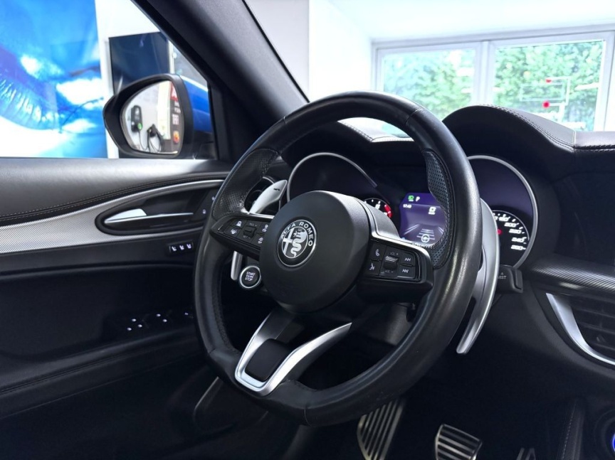 Alfa Romeo Stelvio 2.0T 280k AT8 ZF Q4 4x4 Veloce