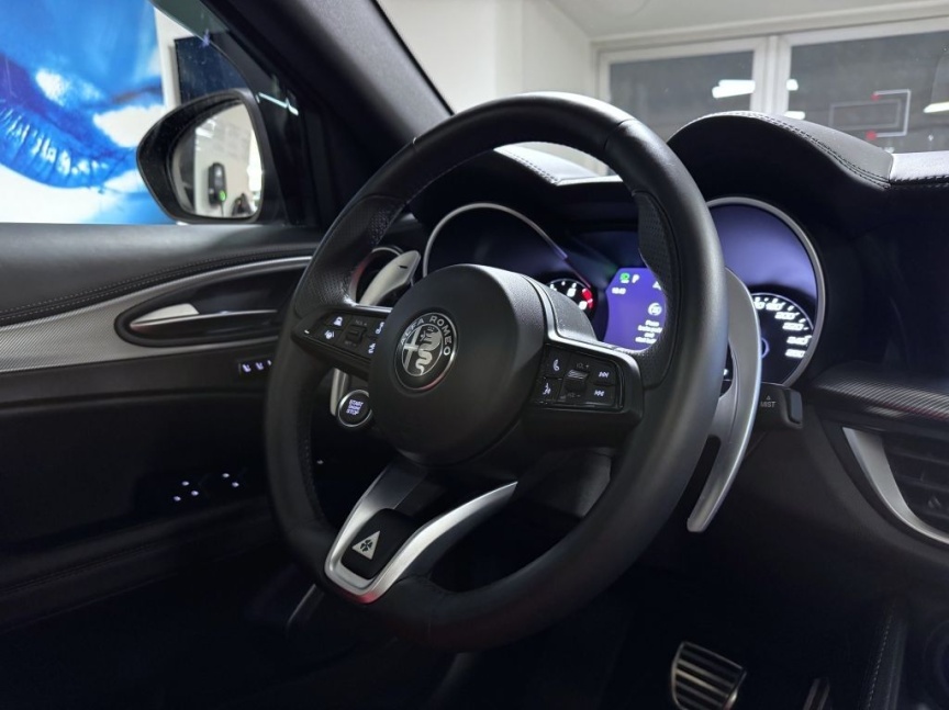 Alfa Romeo Stelvio 2.0T 280k AT8 ZF Q4 4x4 Veloce