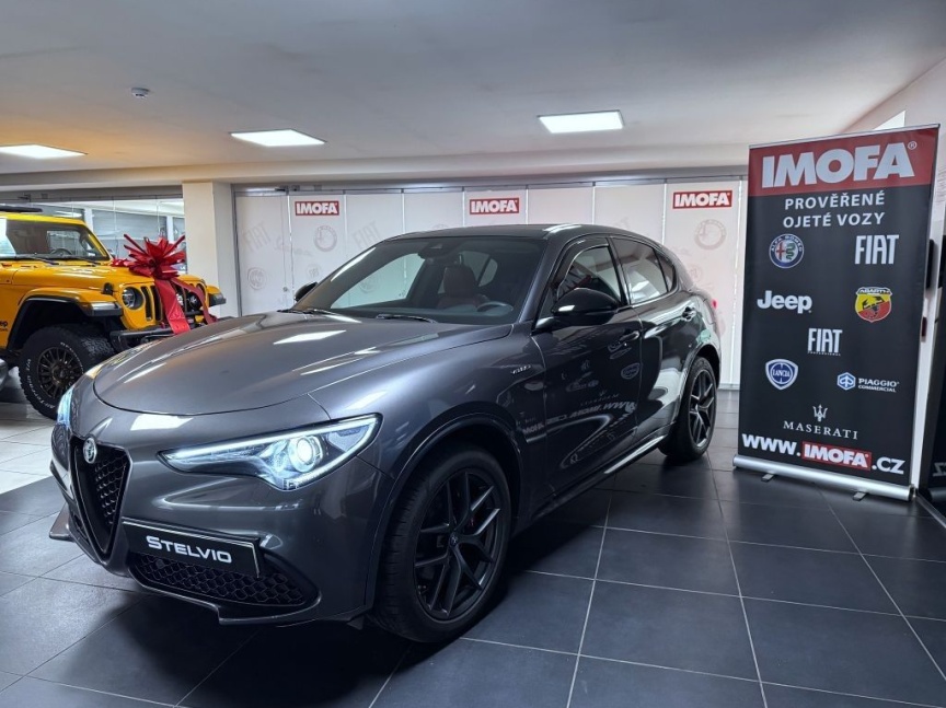 Alfa Romeo Stelvio 2.0T 280k AT8 ZF Q4 4x4 Veloce
