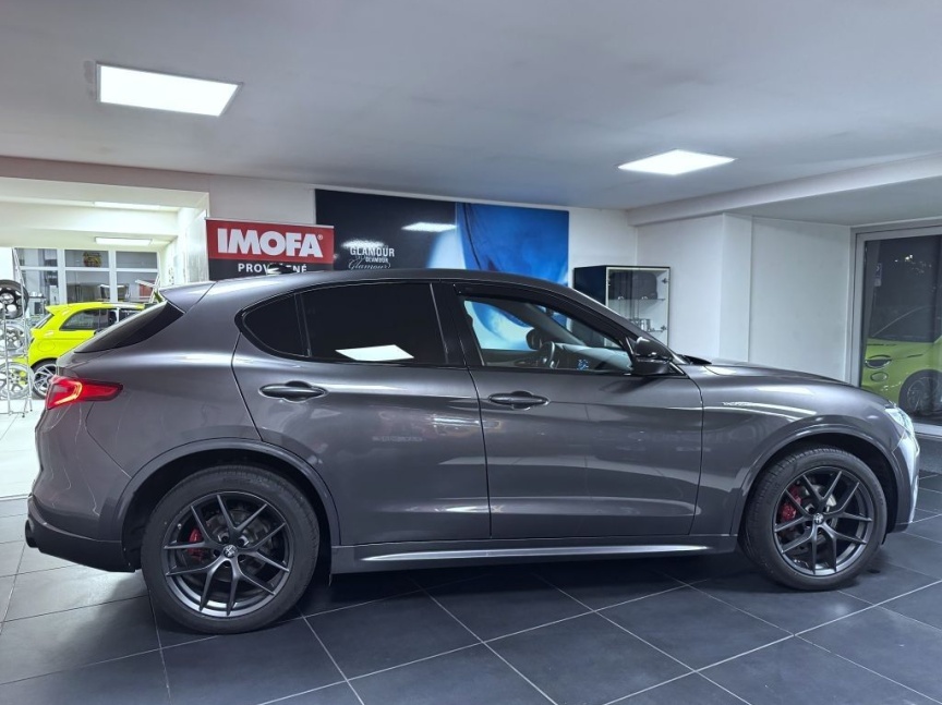 Alfa Romeo Stelvio 2.0T 280k AT8 ZF Q4 4x4 Veloce