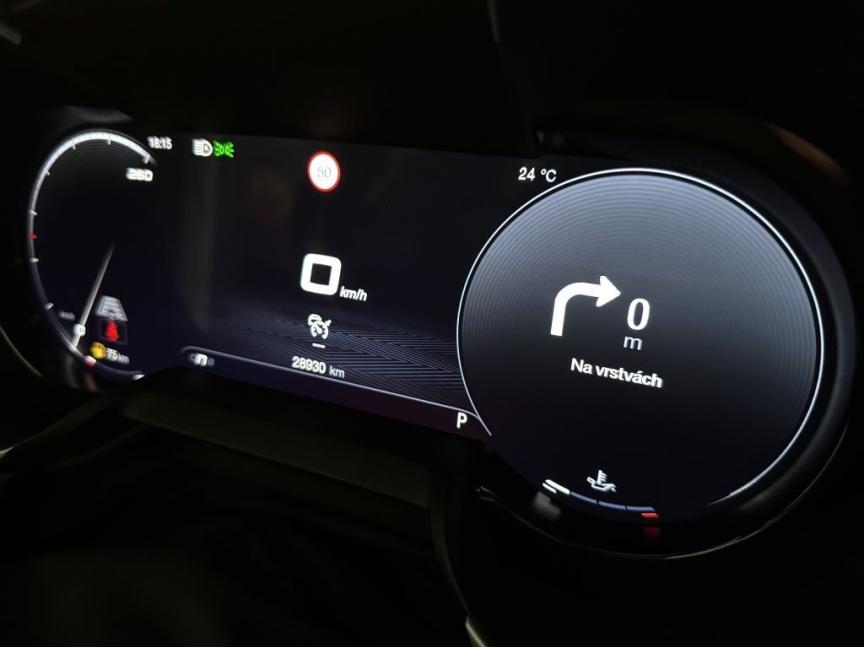 Alfa Romeo Stelvio 2.0T 280k AT8 ZF Q4 4x4 Veloce
