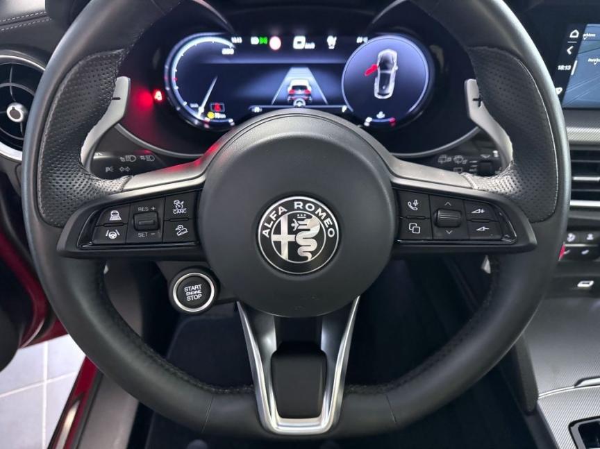 Alfa Romeo Stelvio 2.0T 280k AT8 ZF Q4 4x4 Veloce