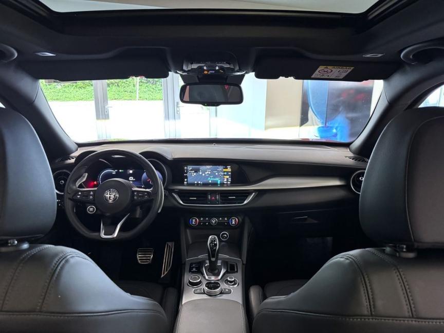 Alfa Romeo Stelvio 2.0T 280k AT8 ZF Q4 4x4 Veloce