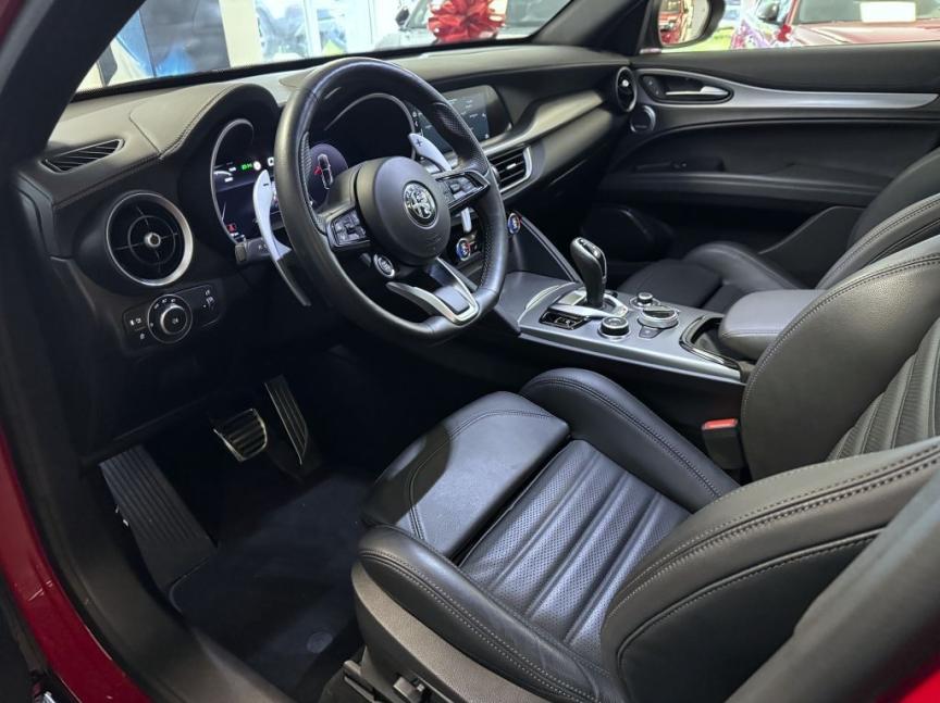 Alfa Romeo Stelvio 2.0T 280k AT8 ZF Q4 4x4 Veloce