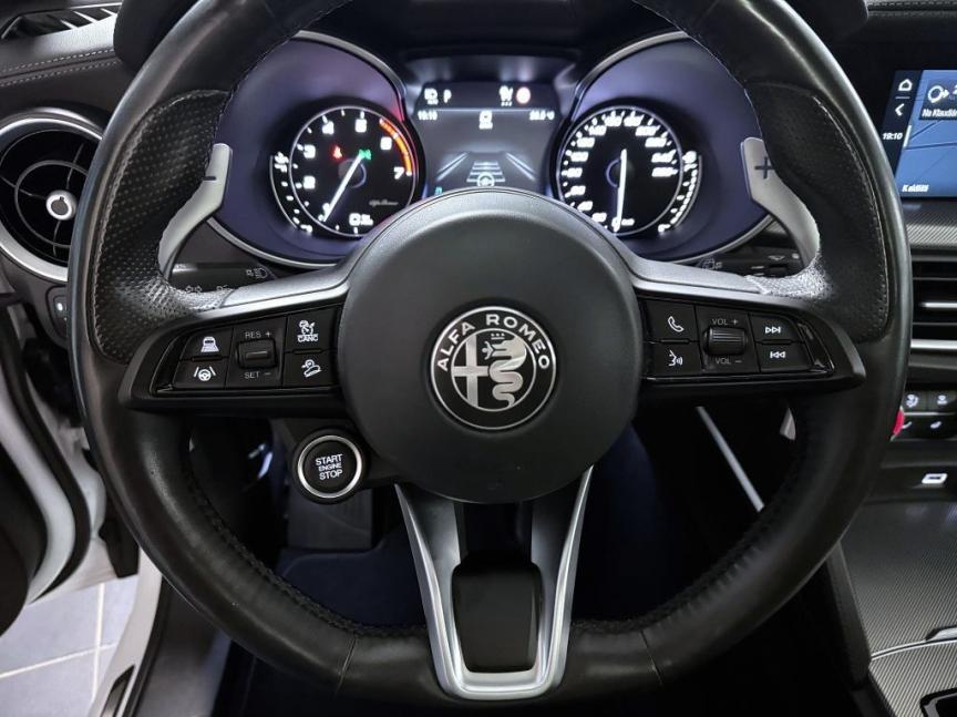 Alfa Romeo Stelvio 2.0T 280k AT8 ZF Q4 4x4 Veloce