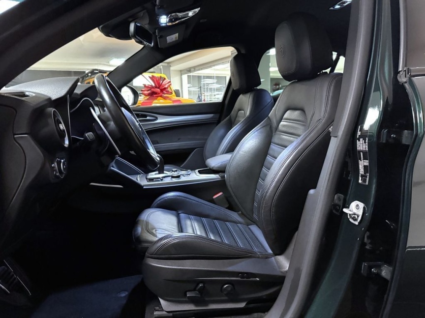 Alfa Romeo Stelvio 2.0T 280k AT8 ZF Q4 4x4 Veloce