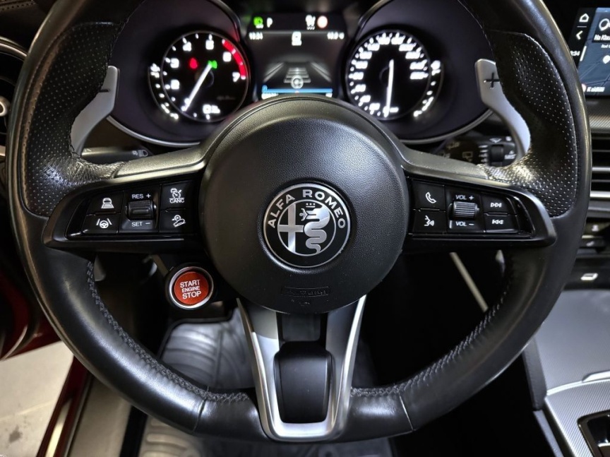 Alfa Romeo Stelvio 2.0T 280k AT8 ZF Q4 4x4 Veloce