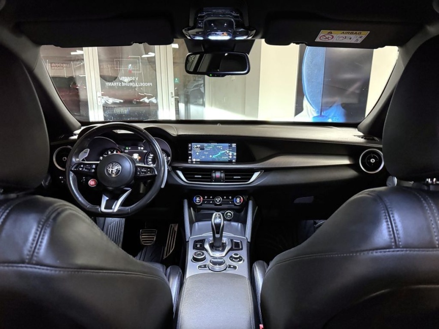 Alfa Romeo Stelvio 2.0T 280k AT8 ZF Q4 4x4 Veloce