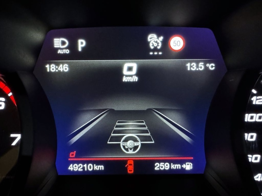 Alfa Romeo Stelvio 2.0T 280k AT8 ZF Q4 4x4 Veloce