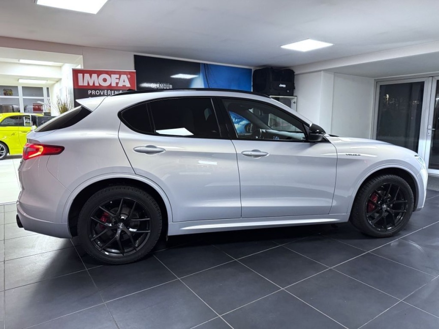 Alfa Romeo Stelvio 2.0T 280k AT8 ZF Q4 4x4 Veloce