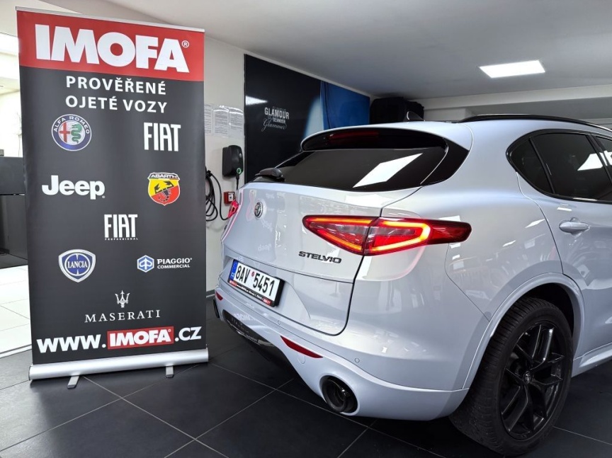 Alfa Romeo Stelvio 2.0T 280k AT8 ZF Q4 4x4 Veloce