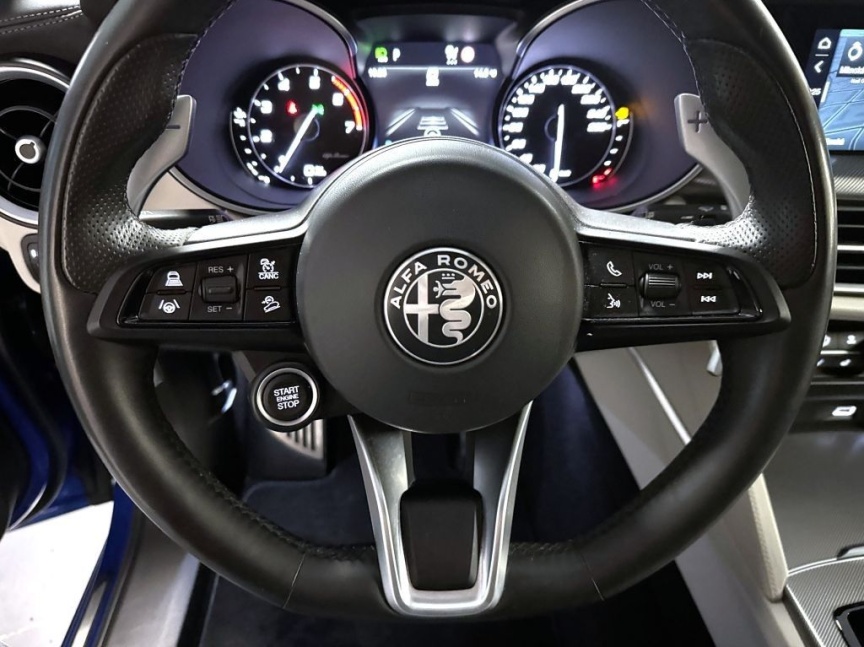 Alfa Romeo Stelvio 2.0T 280k AT8 ZF Q4 4x4 Veloce