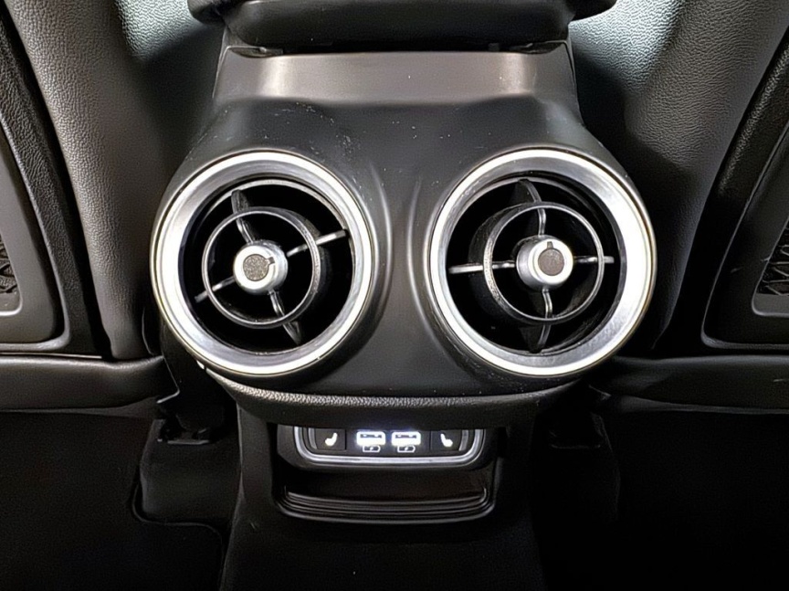 Alfa Romeo Stelvio 2.0T 280k AT8 ZF Q4 4x4 Veloce