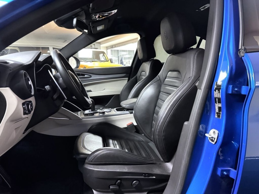 Alfa Romeo Stelvio 2.0T 280k AT8 ZF Q4 4x4 Veloce