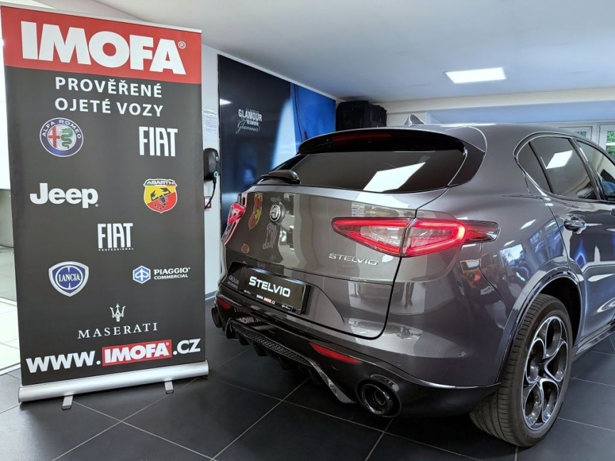 Alfa Romeo Stelvio 2.0T 280k AT8 ZF Q4 4x4 Veloce