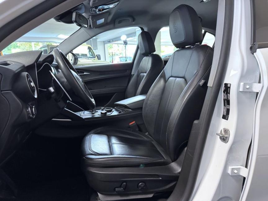 Alfa Romeo Stelvio 2.2 JTD 180k AT8 ZF Q4 4x4 Super
