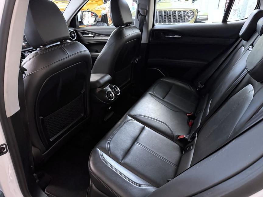 Alfa Romeo Stelvio 2.2 JTD 180k AT8 ZF Q4 4x4 Super